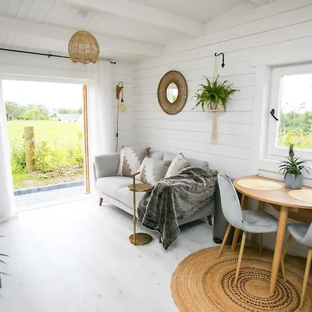 The Paddocks - Stylish, Cozy & Private Domek alpejski