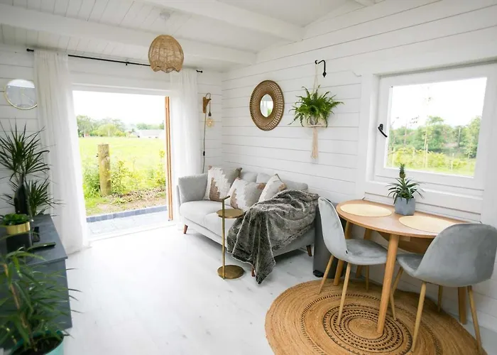 The Paddocks - Stylish, Cozy & Private Σαλέ