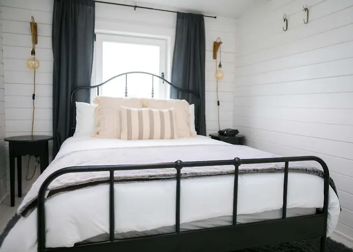 Σαλέ The Paddocks - Stylish, Cozy & Private *